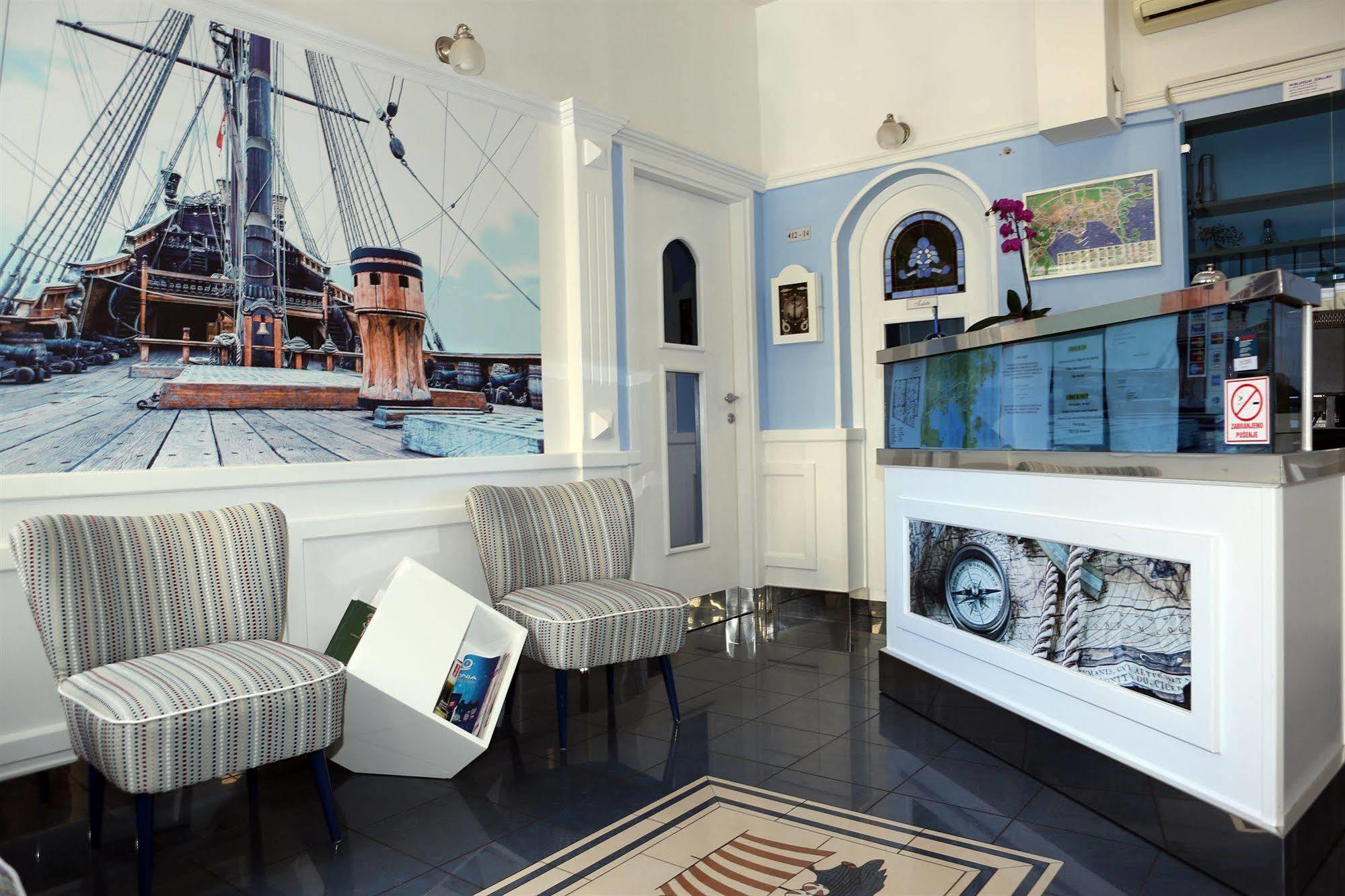 Hotel Galija Pula Eksteriør billede