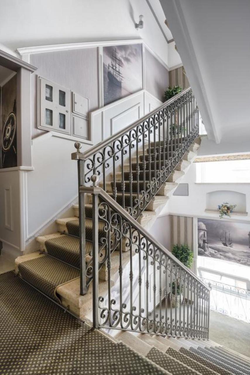 Hotel Galija Pula Eksteriør billede