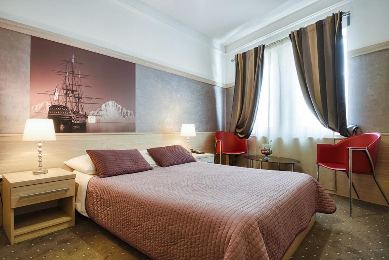 Hotel Galija Pula Eksteriør billede