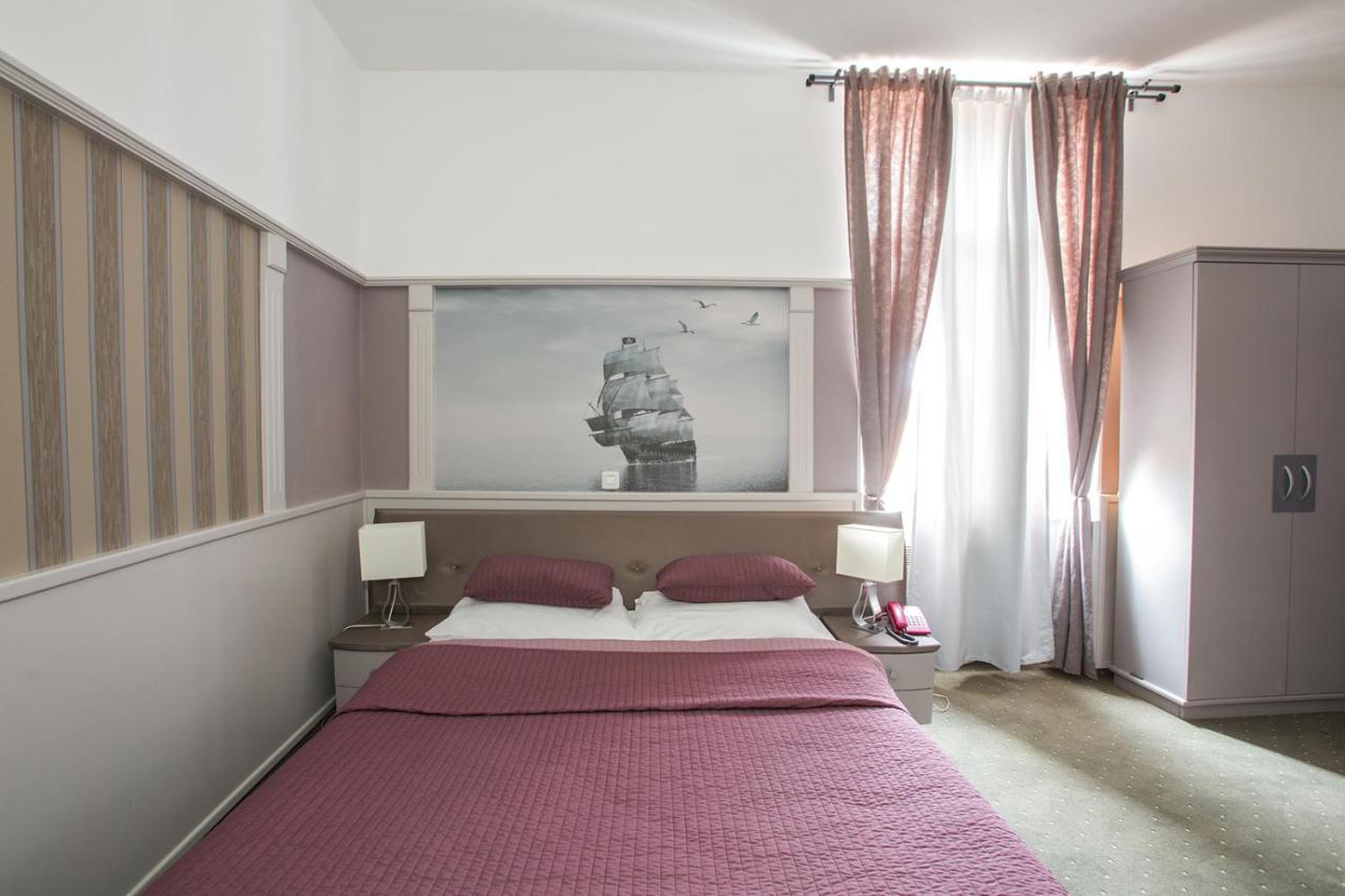 Hotel Galija Pula Eksteriør billede