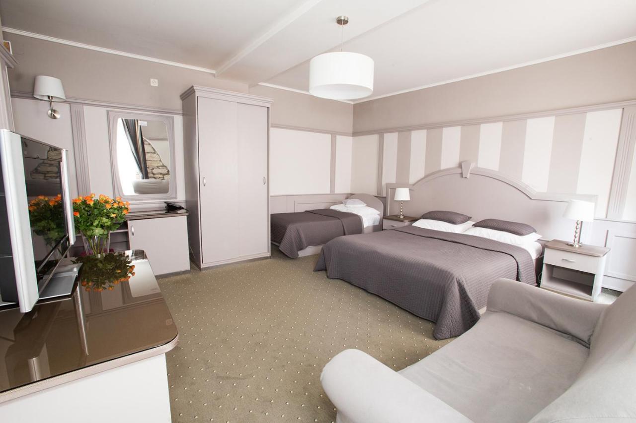 Hotel Galija Pula Eksteriør billede